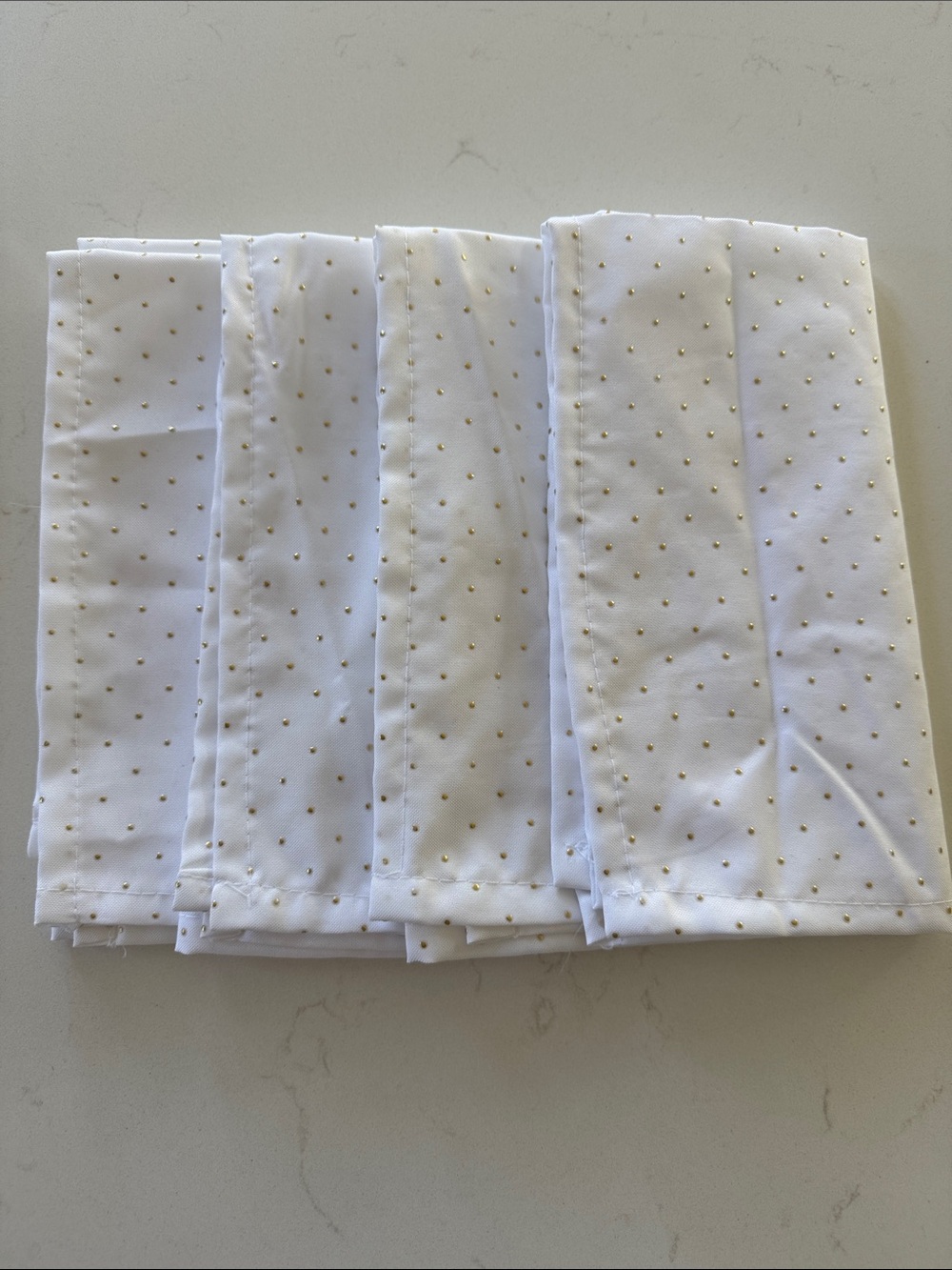 White with Gold Dot Napkin Set of 4 NWOT